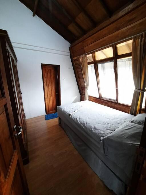 Villa As-Salam, Kadungora, Garut Ngoại thất bức ảnh